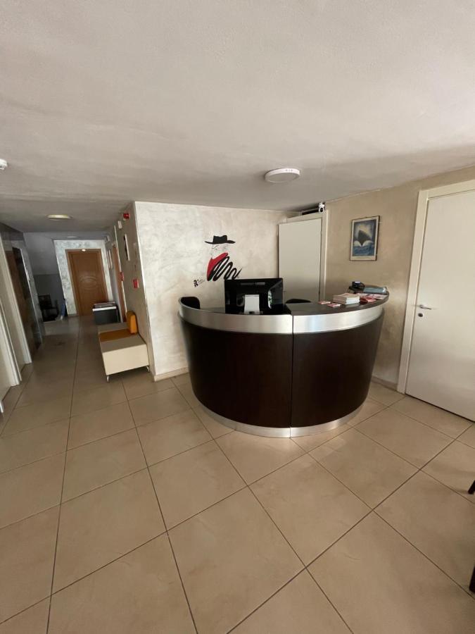 Fellini Rimini Otel Dış mekan fotoğraf